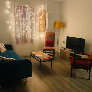 https://chez-gaston.hotels-rhonealpes.com